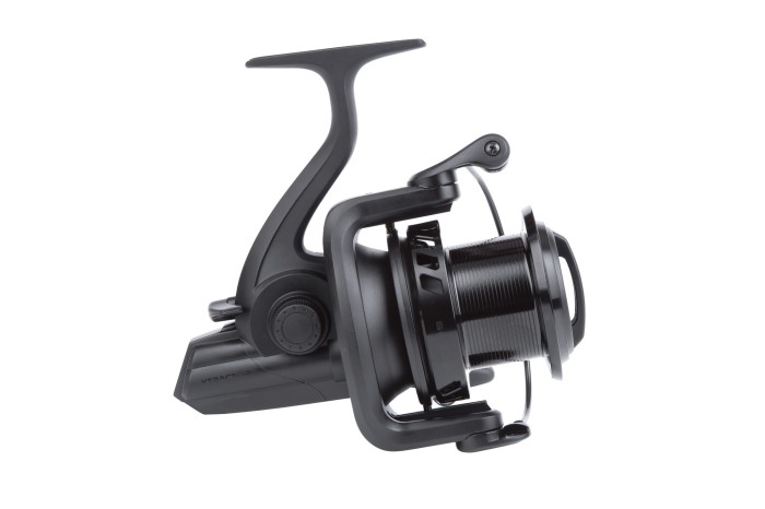Kołowrotek SONIK XTRACTOR BLACK 6000