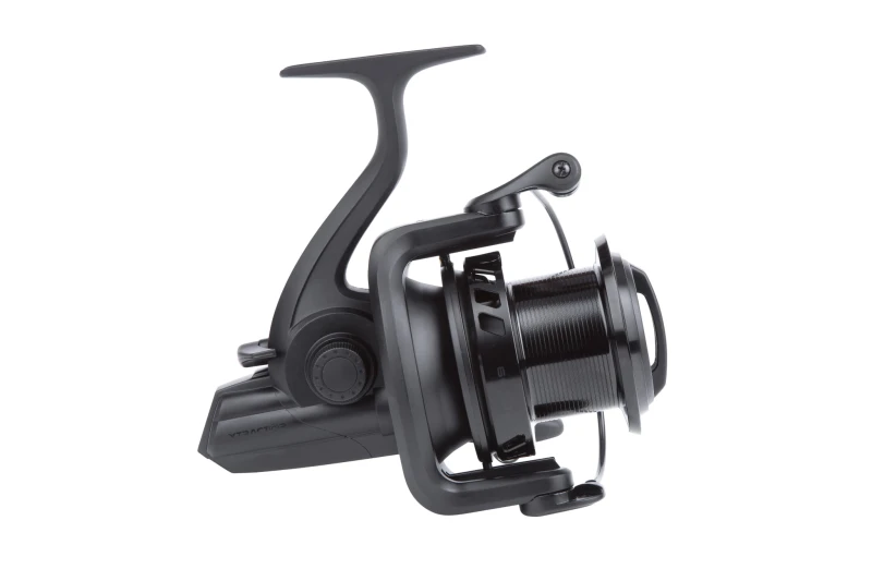 Kołowrotek SONIK XTRACTOR BLACK 6000